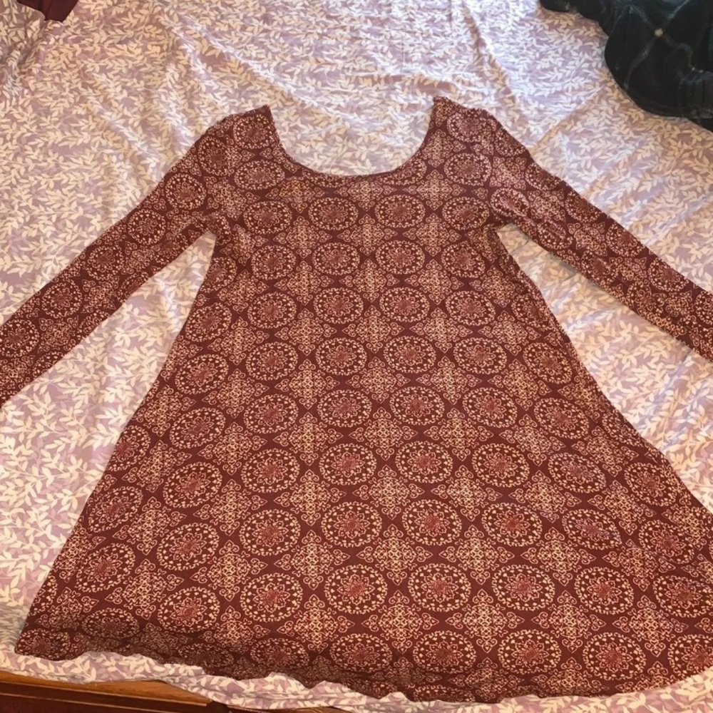 - Forever 21 long shirt